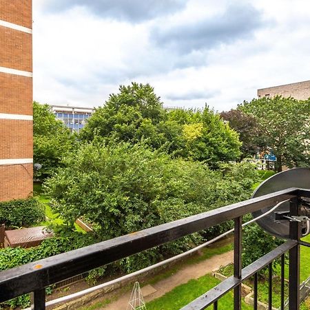 Spacious And Modern 4 Bed Apartment Next To Borough Station 런던 외부 사진