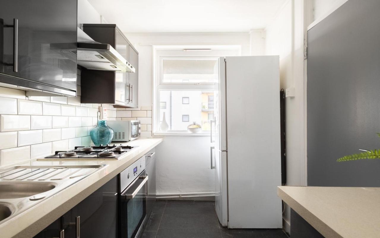 Spacious And Modern 4 Bed Apartment Next To Borough Station 런던 외부 사진