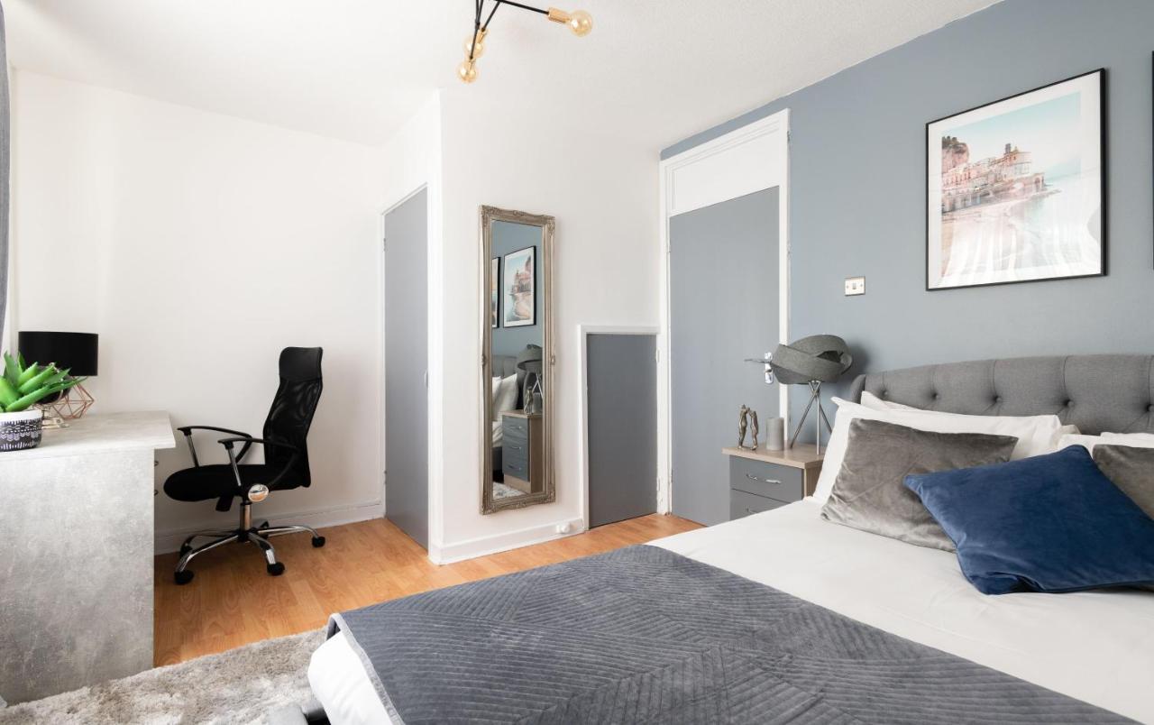 Spacious And Modern 4 Bed Apartment Next To Borough Station 런던 외부 사진