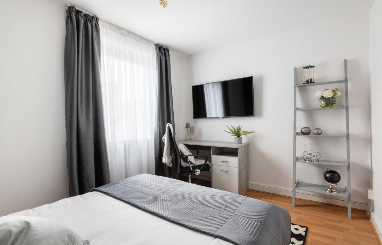 Spacious And Modern 4 Bed Apartment Next To Borough Station 런던 외부 사진