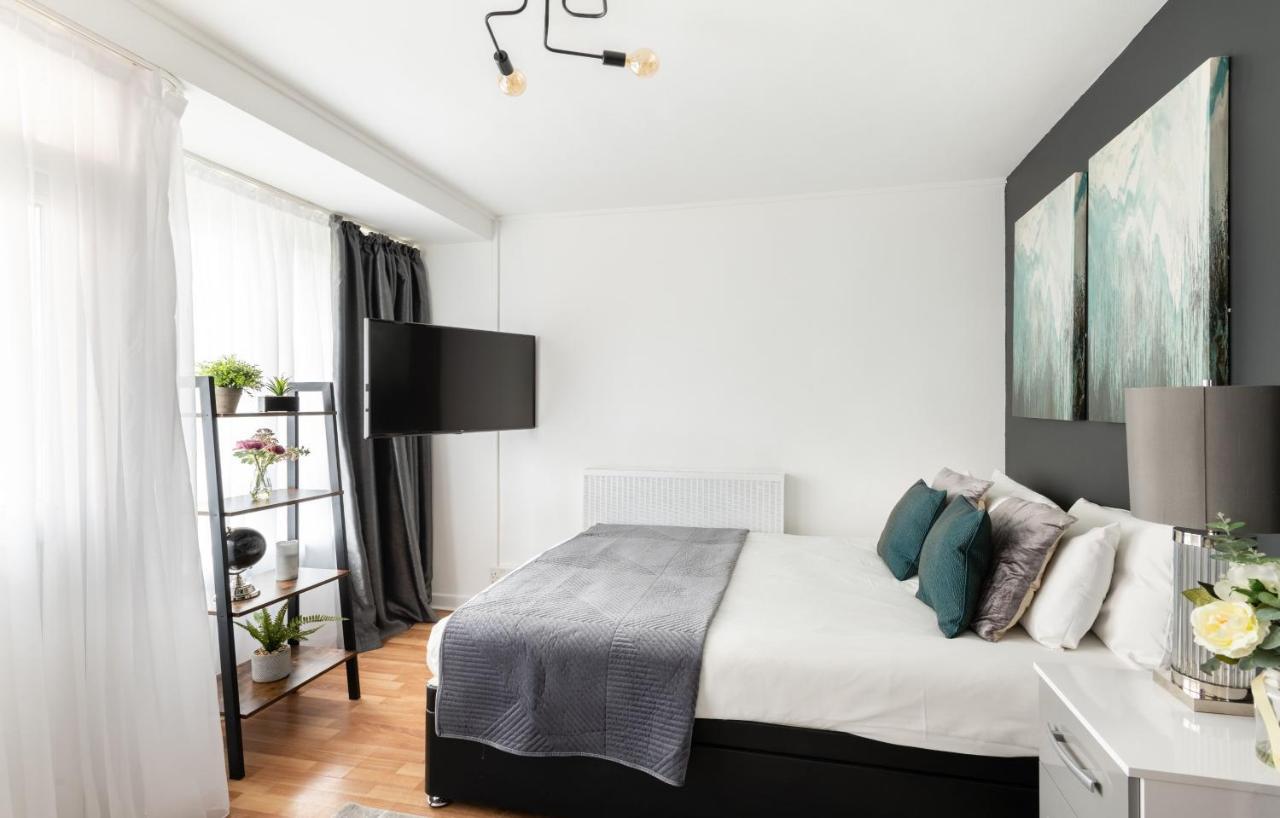 Spacious And Modern 4 Bed Apartment Next To Borough Station 런던 외부 사진