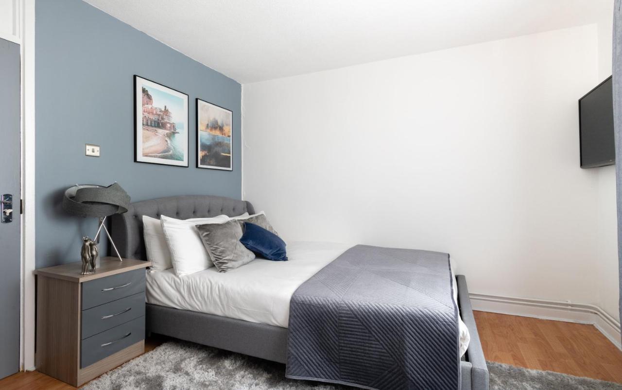 Spacious And Modern 4 Bed Apartment Next To Borough Station 런던 외부 사진